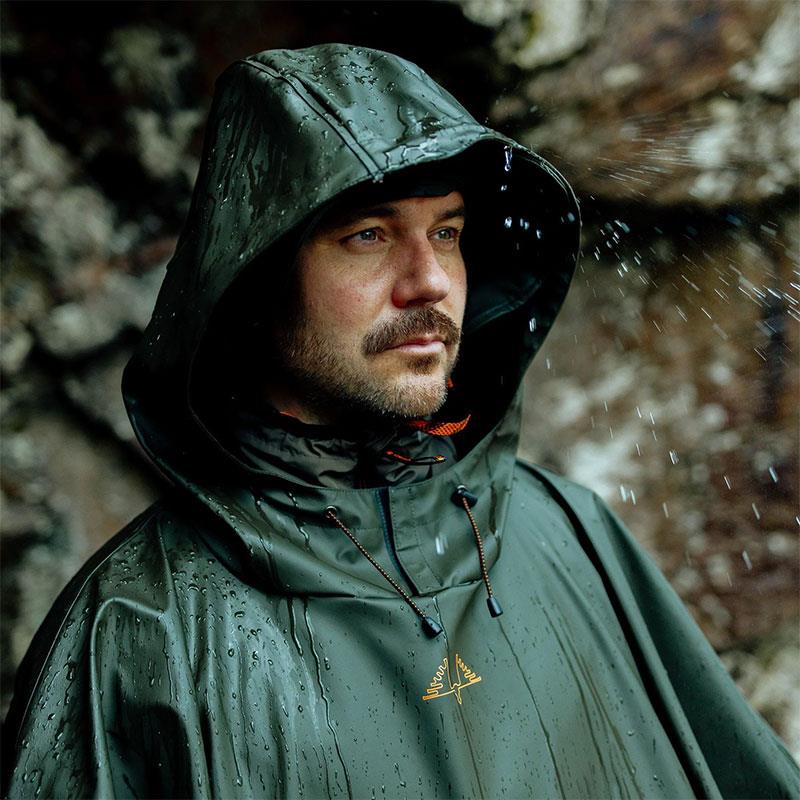 image-poncho-homme-swedteam-crest-poncho-3